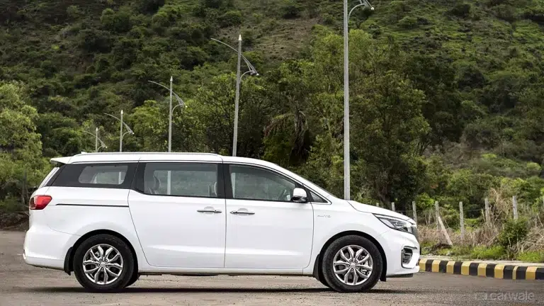 carnival-exterior-right-side-view